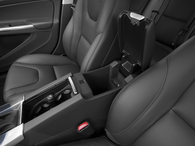 2018 Volvo V60 Cross Country T5 AWD