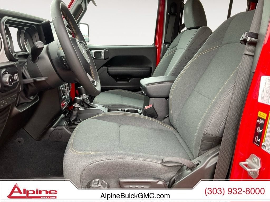 2024 Jeep Wrangler Sport