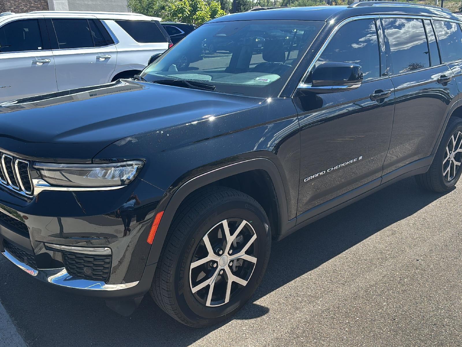 2023 Jeep Grand Cherokee L Limited 4x4