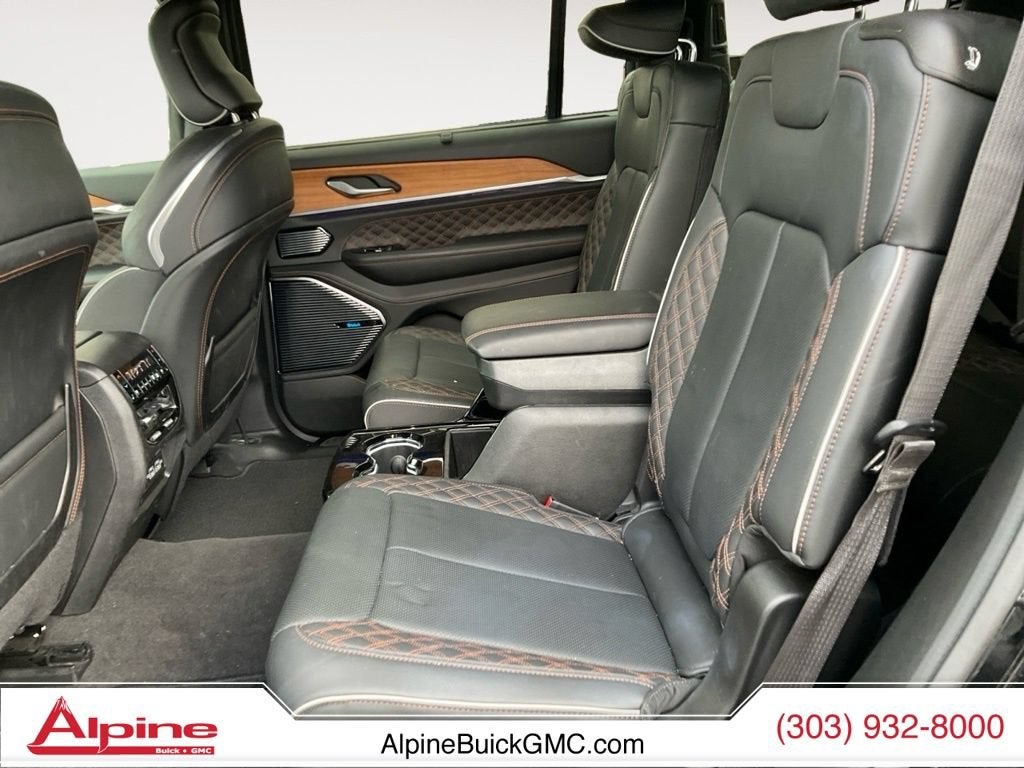 2022 Jeep Grand Cherokee L Summit Reserve 4x4