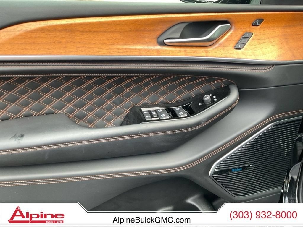 2022 Jeep Grand Cherokee L Summit Reserve 4x4