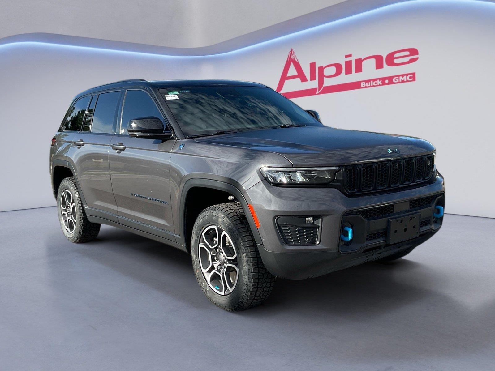 2023 Jeep Grand Cherokee 4xe Trailhawk