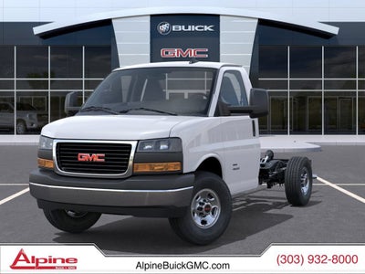 2025 GMC Savana Cutaway 3500 1WT