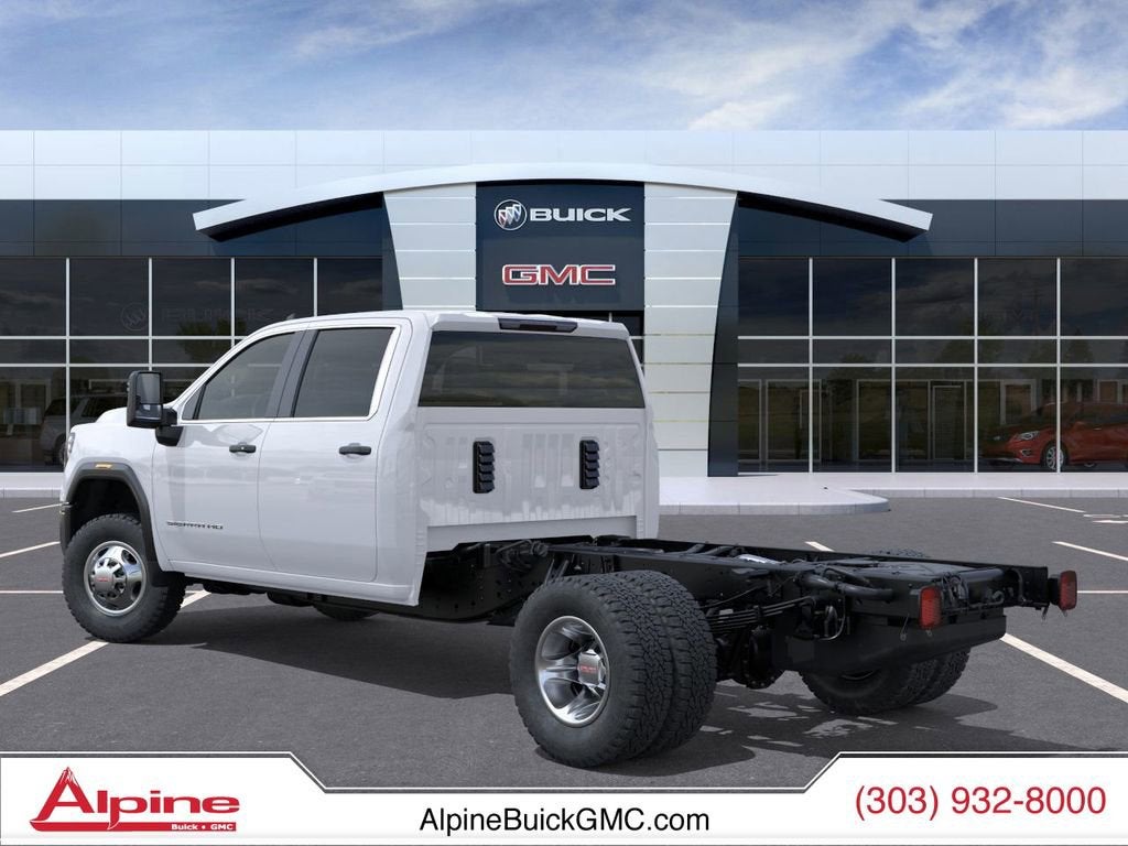 2026 GMC Sierra 3500 HD Chassis Cab Pro