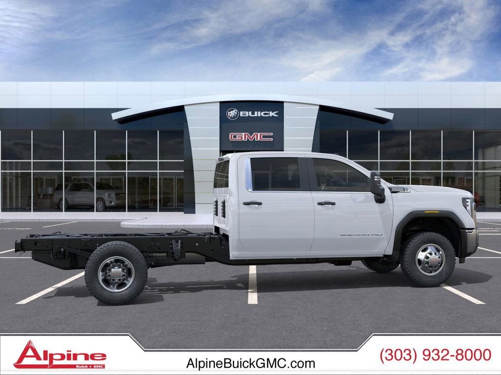 2026 GMC Sierra 3500 HD Chassis Cab Pro