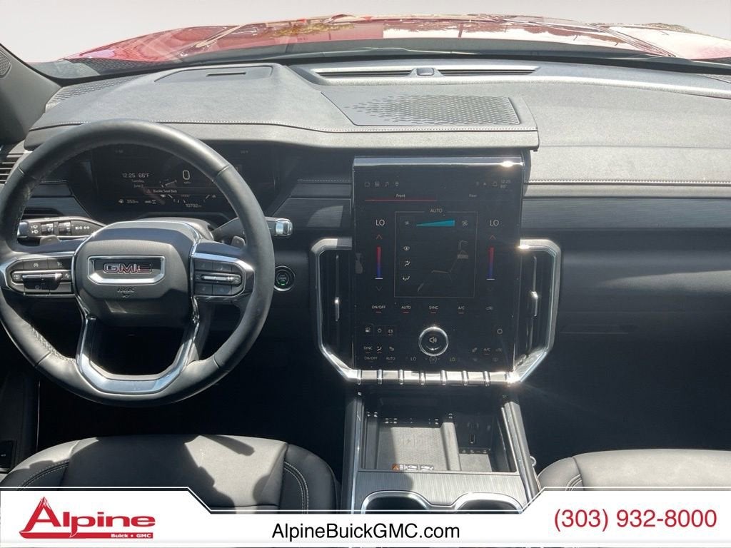 2024 GMC Acadia Elevation