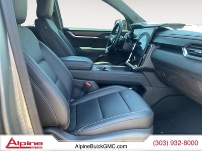 2024 GMC Acadia Elevation