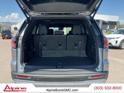 2024 GMC Acadia Elevation