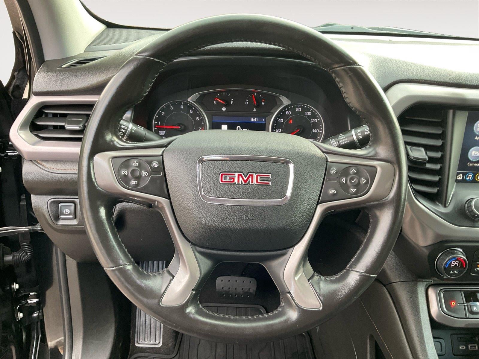 2021 GMC Acadia AT4