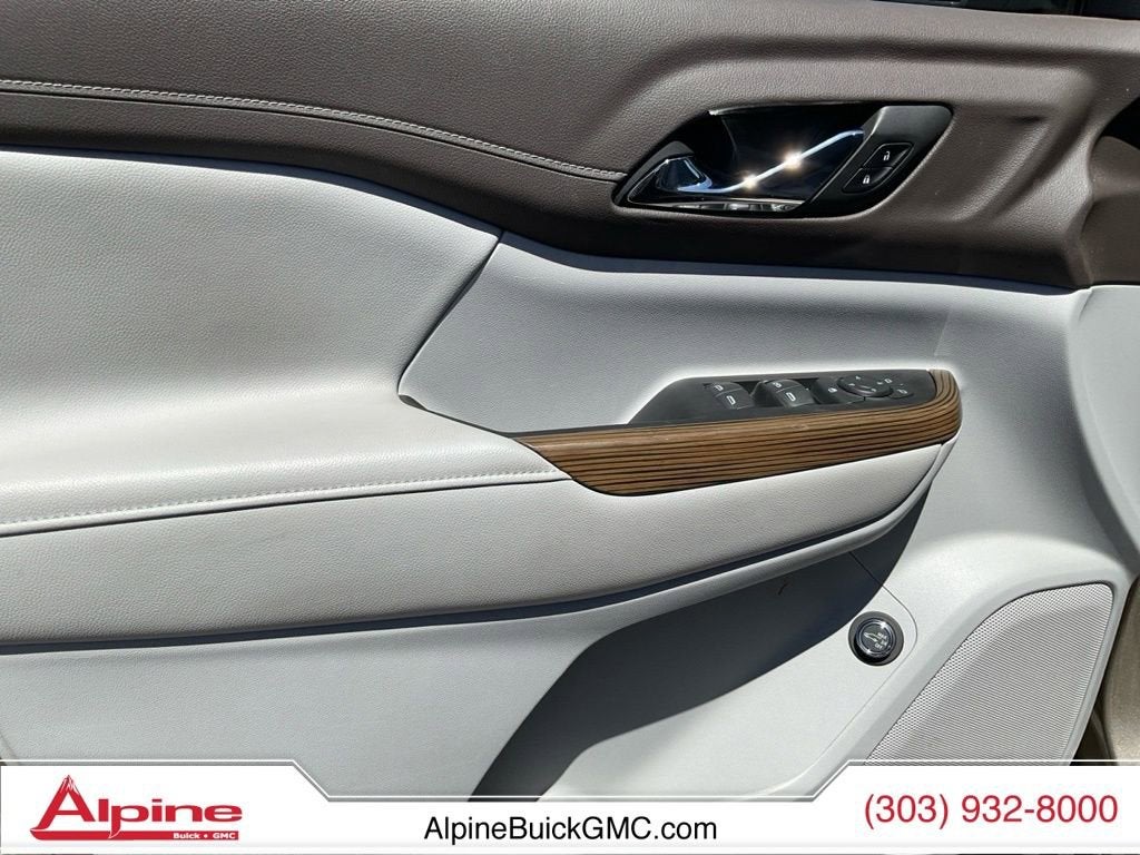 2022 GMC Acadia SLE