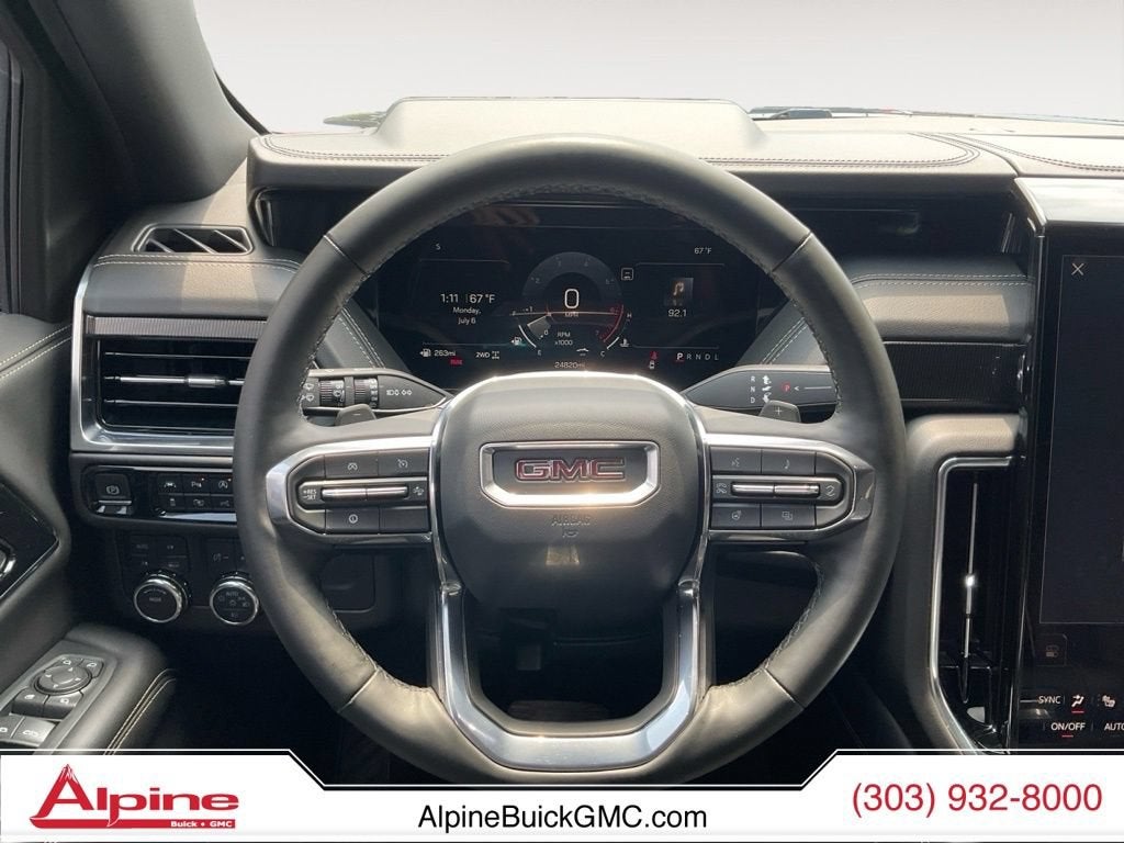 2025 GMC Yukon Elevation