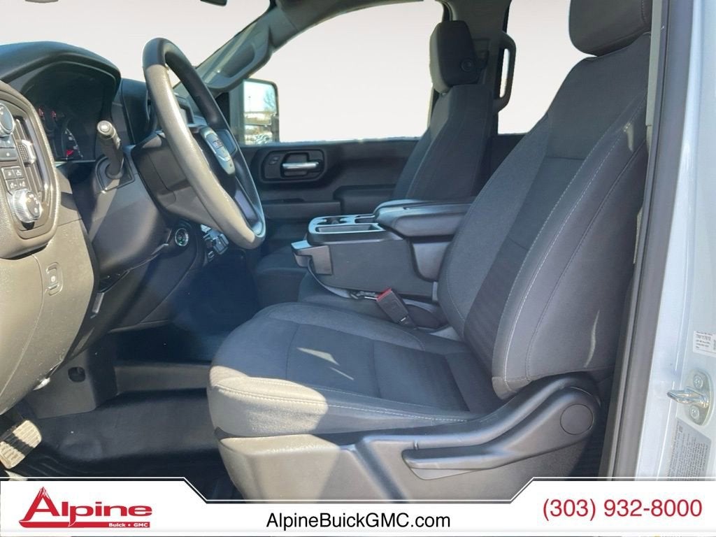 2024 GMC Sierra 2500 HD Pro