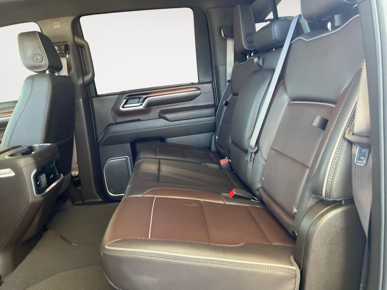 2025 GMC Sierra 3500HD Denali - Photo 13