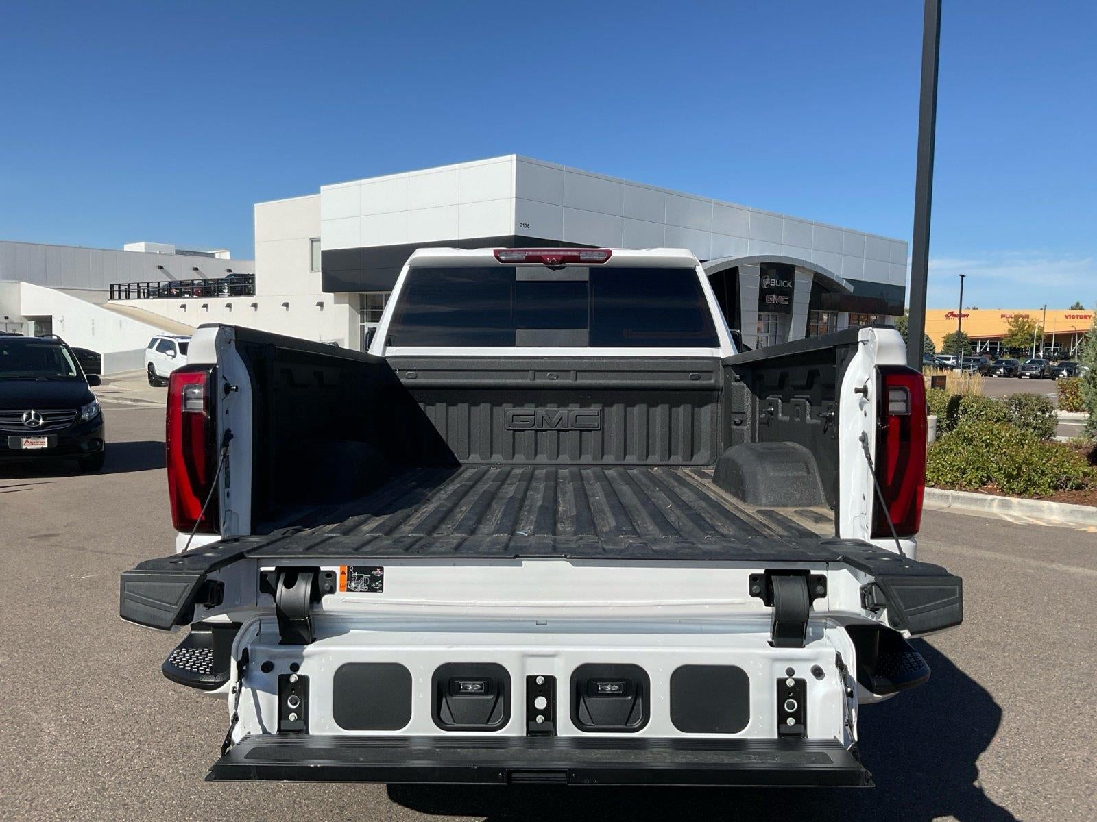 2025 GMC Sierra 3500HD Denali - Photo 20