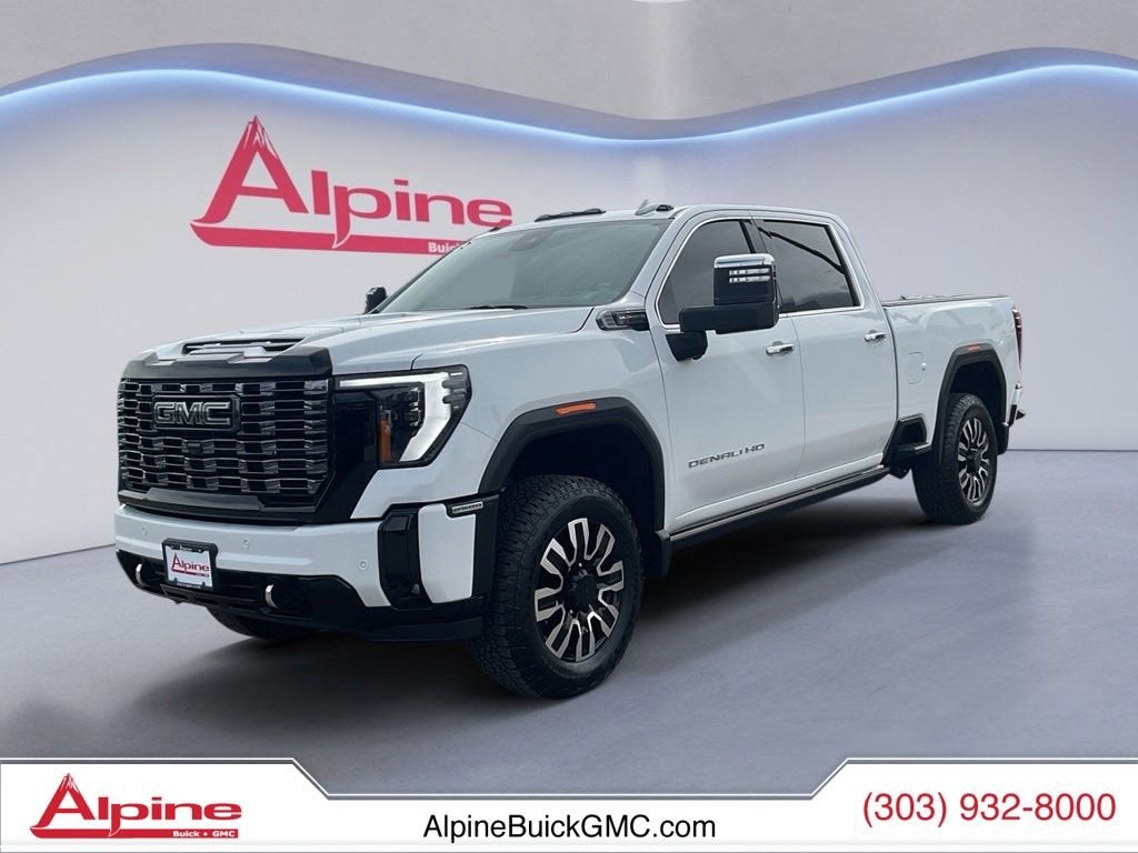 2025 GMC Sierra Denali Ultimate 4WD Crew Cab Long Box's photo
