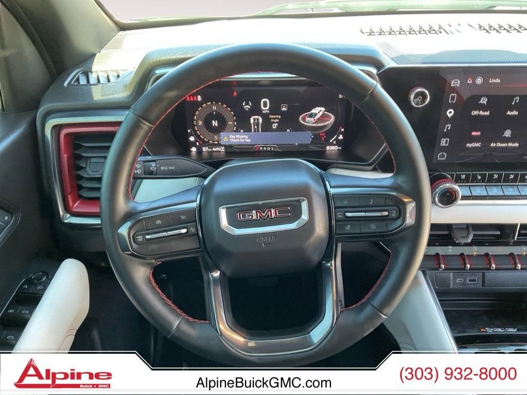 2025 GMC Canyon AT4