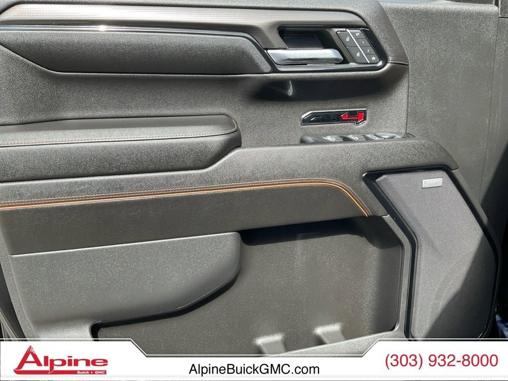 2023 GMC Sierra 1500 AT4