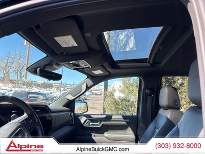 2023 GMC Sierra 1500 AT4