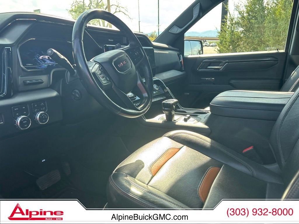 2023 GMC Sierra 1500 AT4