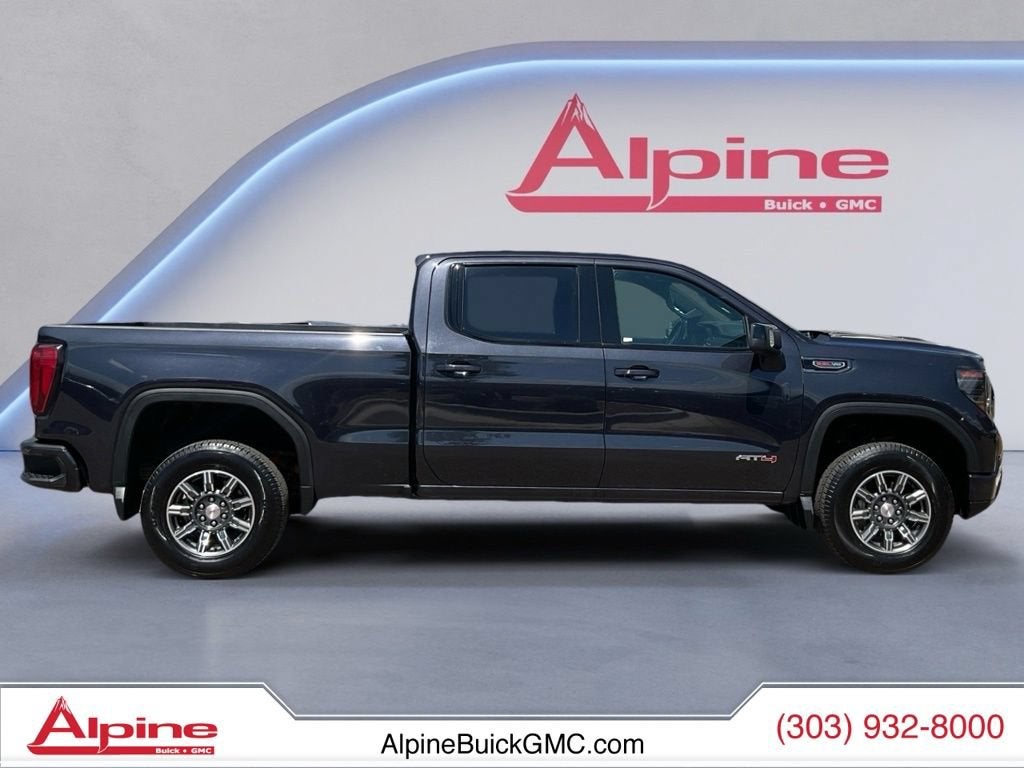 2024 GMC Sierra 1500 AT4
