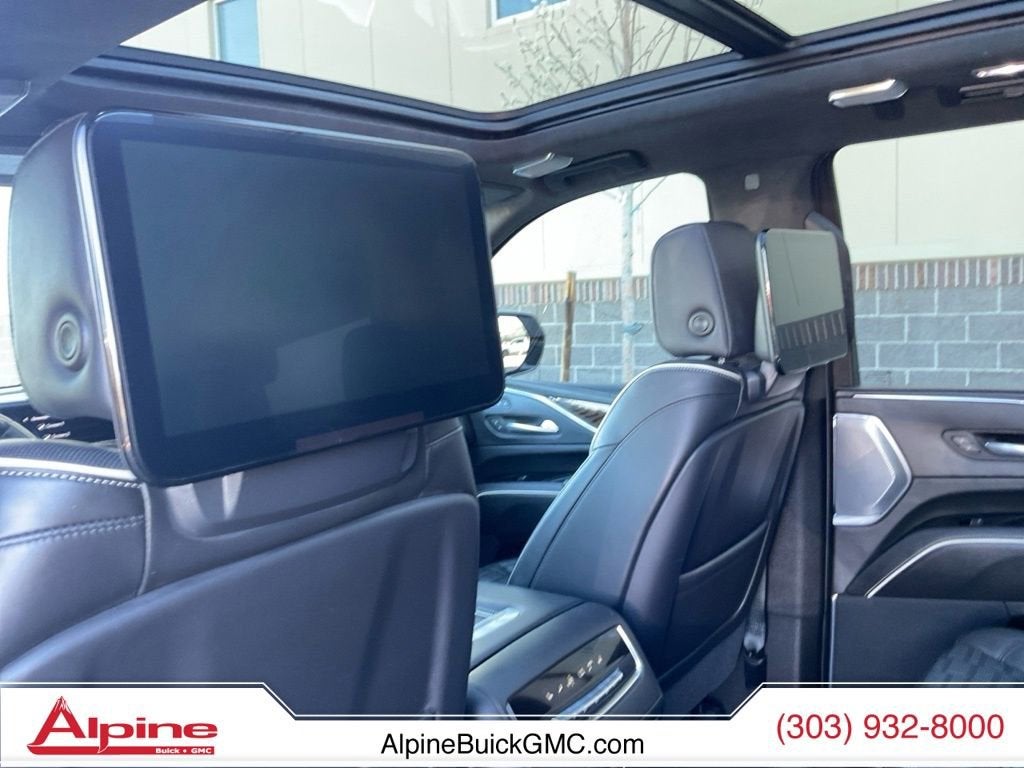 2021 Cadillac Escalade Sport Platinum