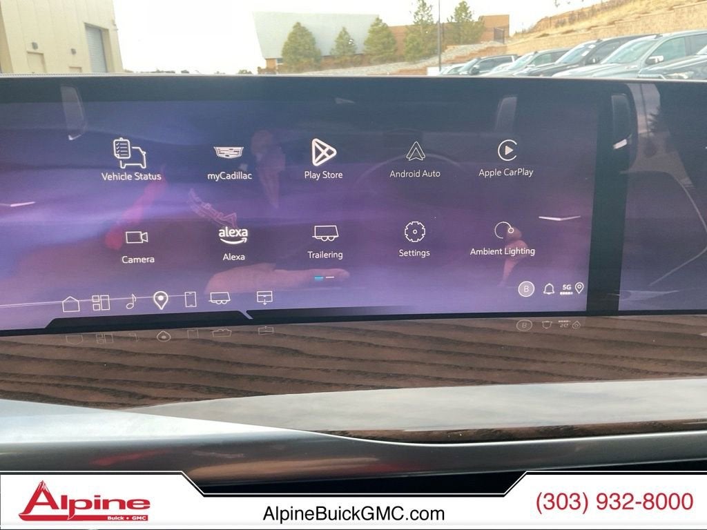 2025 Cadillac Escalade Sport Platinum