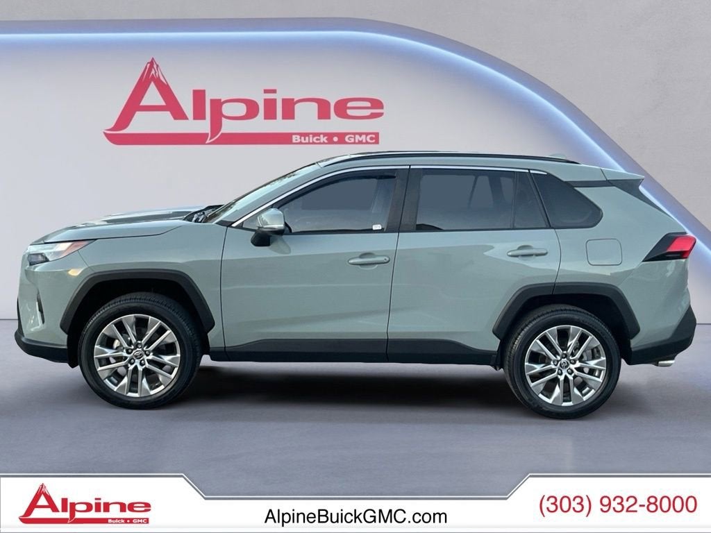 2023 Toyota RAV4 XLE Premium