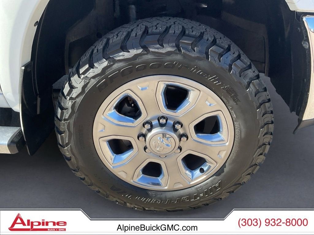 2018 RAM 2500 Laramie Crew Cab 4x4 6'4" Box