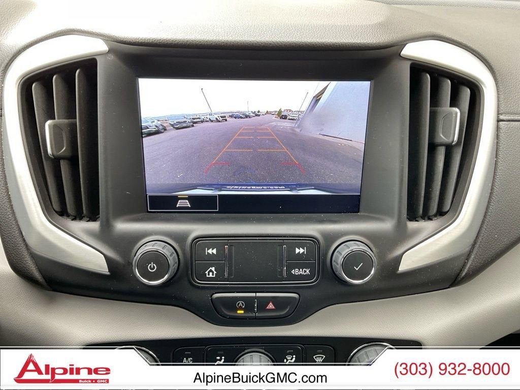 2023 GMC Terrain SLT