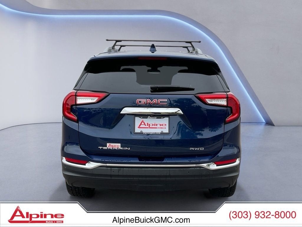 2023 GMC Terrain SLT