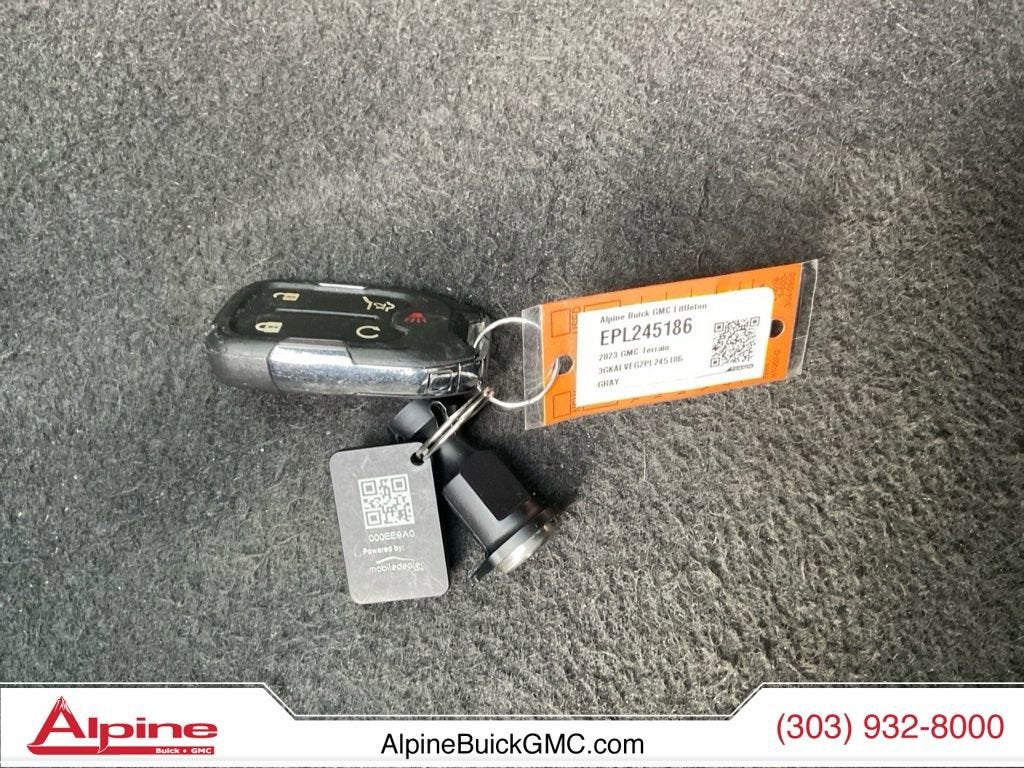 2023 GMC Terrain SLT