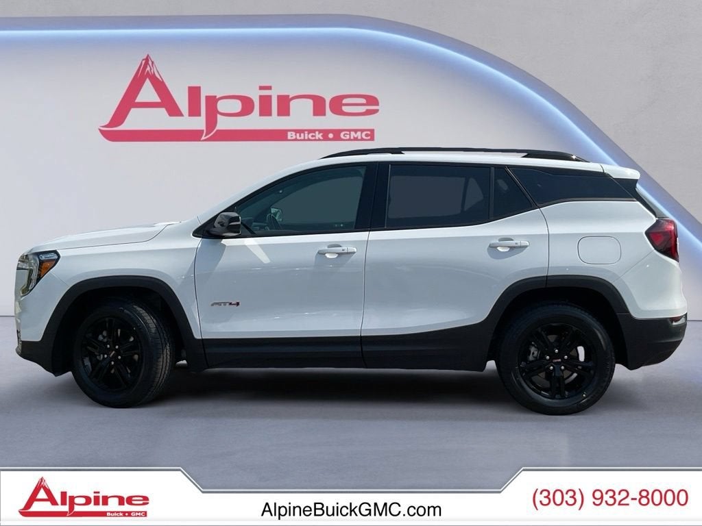2024 GMC Terrain AT4