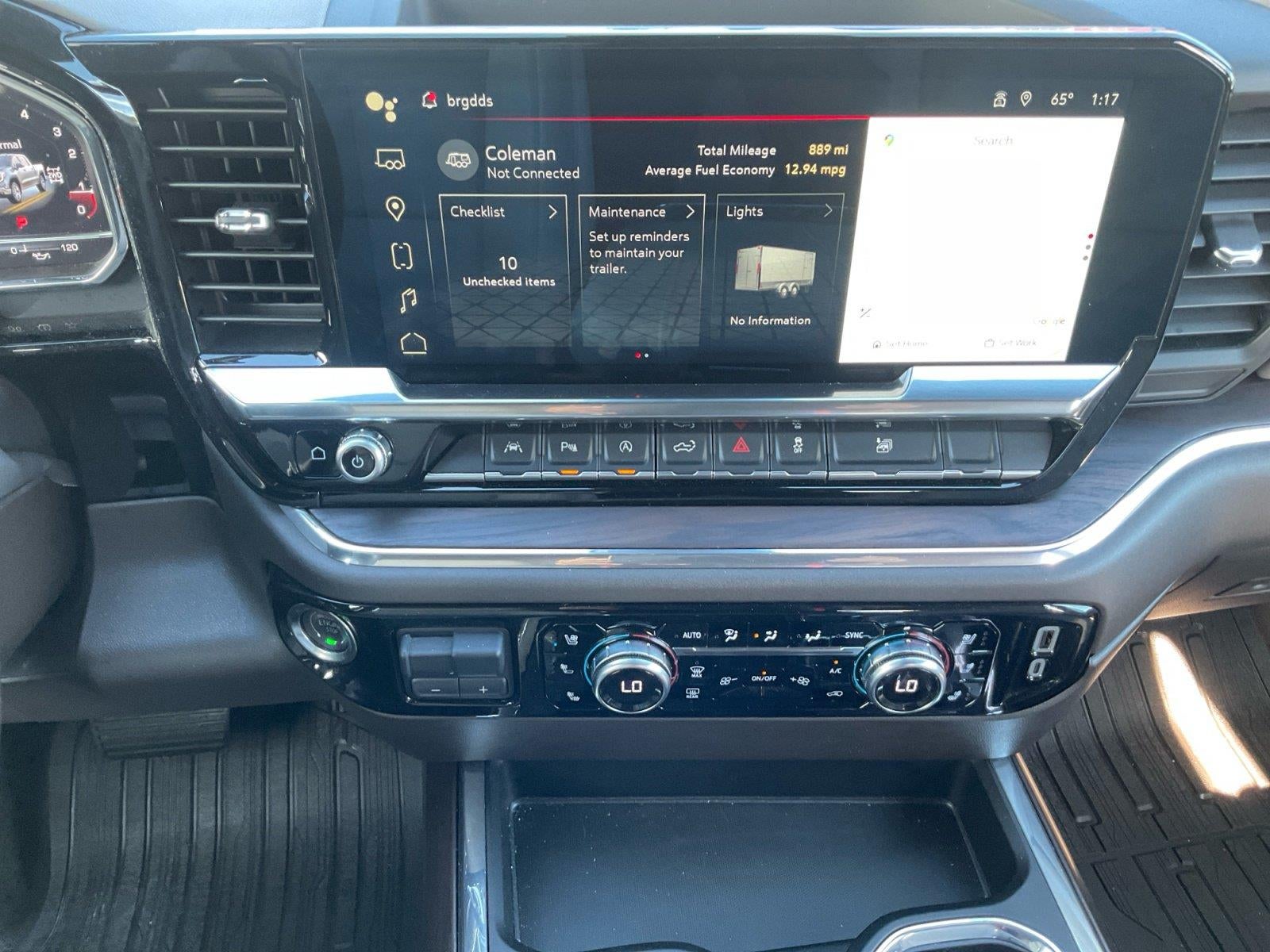 2024 GMC Sierra 1500 SLT - Photo 11