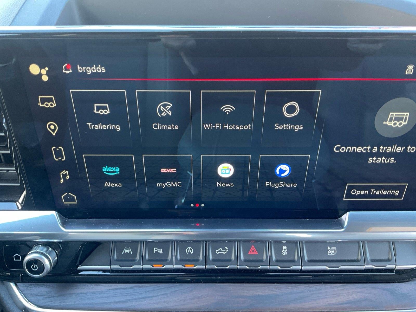 2024 GMC Sierra 1500 SLT - Photo 18
