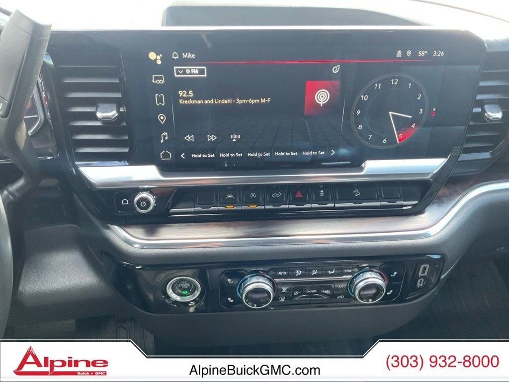 2024 GMC Sierra 1500 SLT