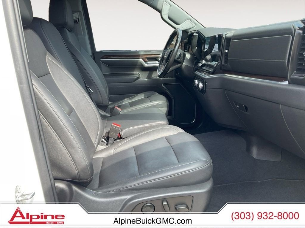 2022 GMC Sierra 1500 SLT