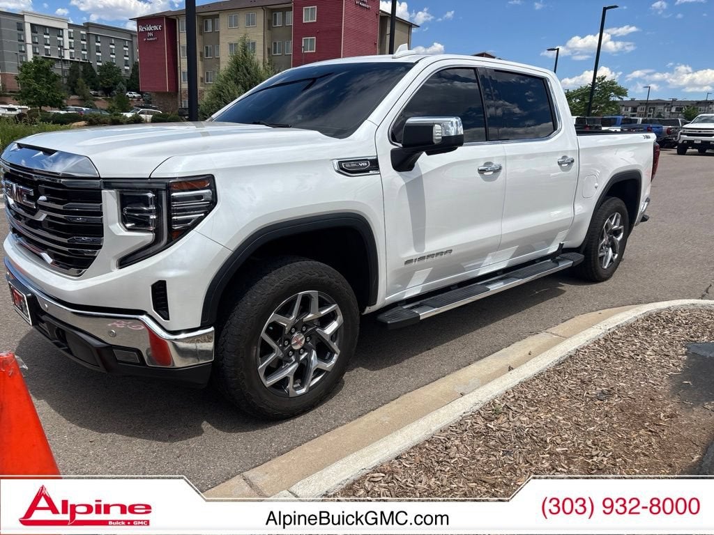 2024 GMC Sierra 1500 SLT