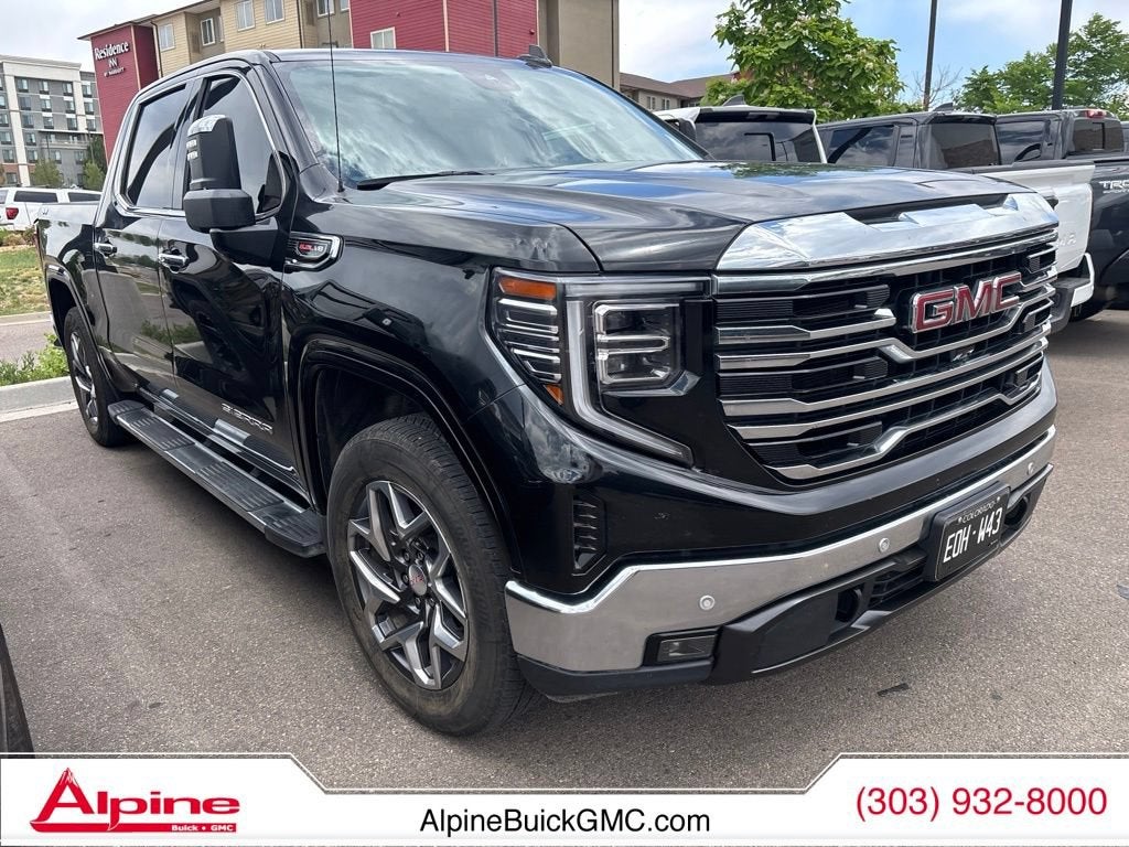 2024 GMC Sierra 1500 SLT
