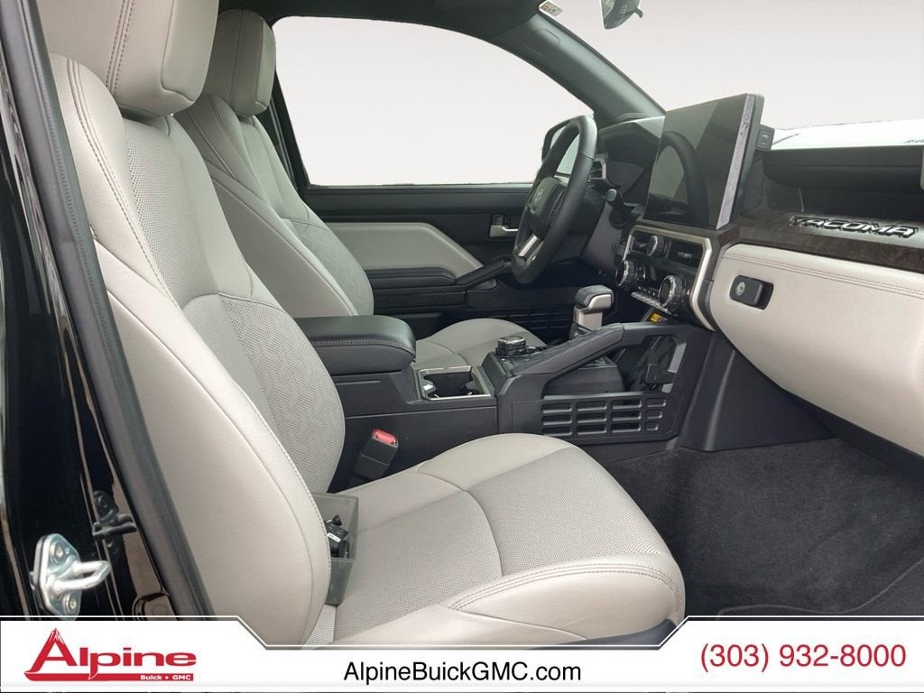 2024 Toyota Tacoma Hybrid Limited