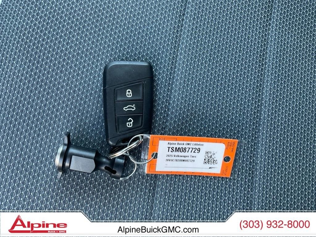 2025 Volkswagen Taos 1.5T S