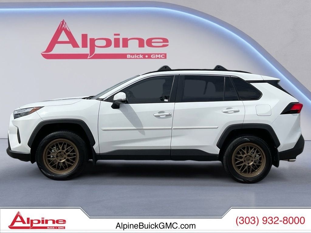 2023 Toyota RAV4 Hybrid XLE