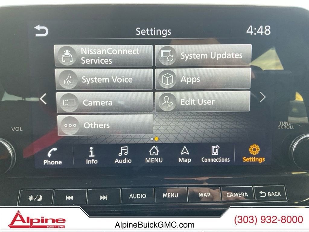 2022 Nissan Pathfinder SL 4WD