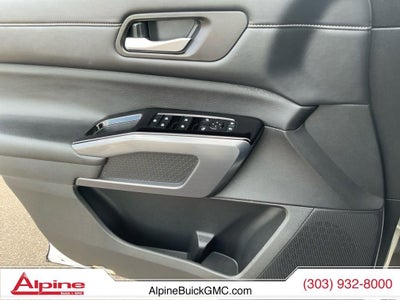 2022 Nissan Pathfinder SL 4WD