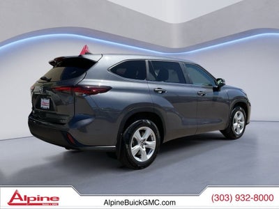 2024 Toyota Highlander LE