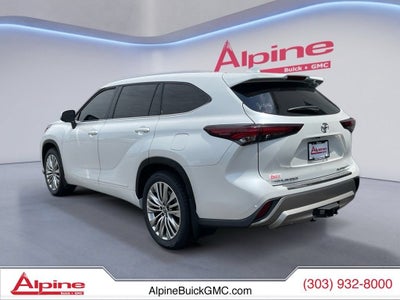 2025 Toyota Highlander Platinum