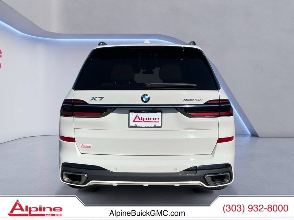 2023 BMW X7 xDrive40i