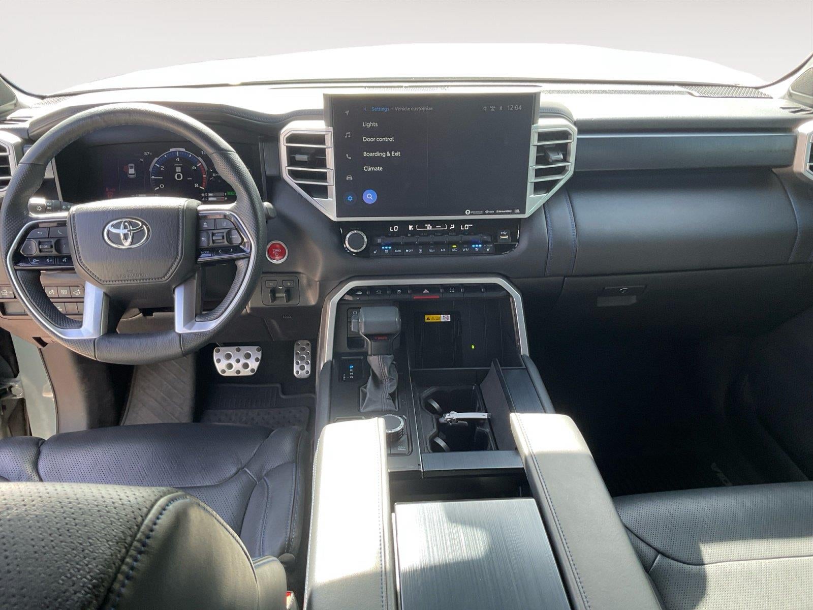 2024 Toyota Sequoia SR5