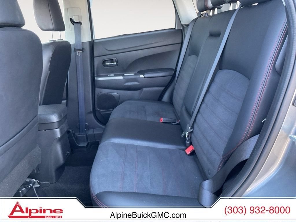 2024 Mitsubishi Outlander Sport S