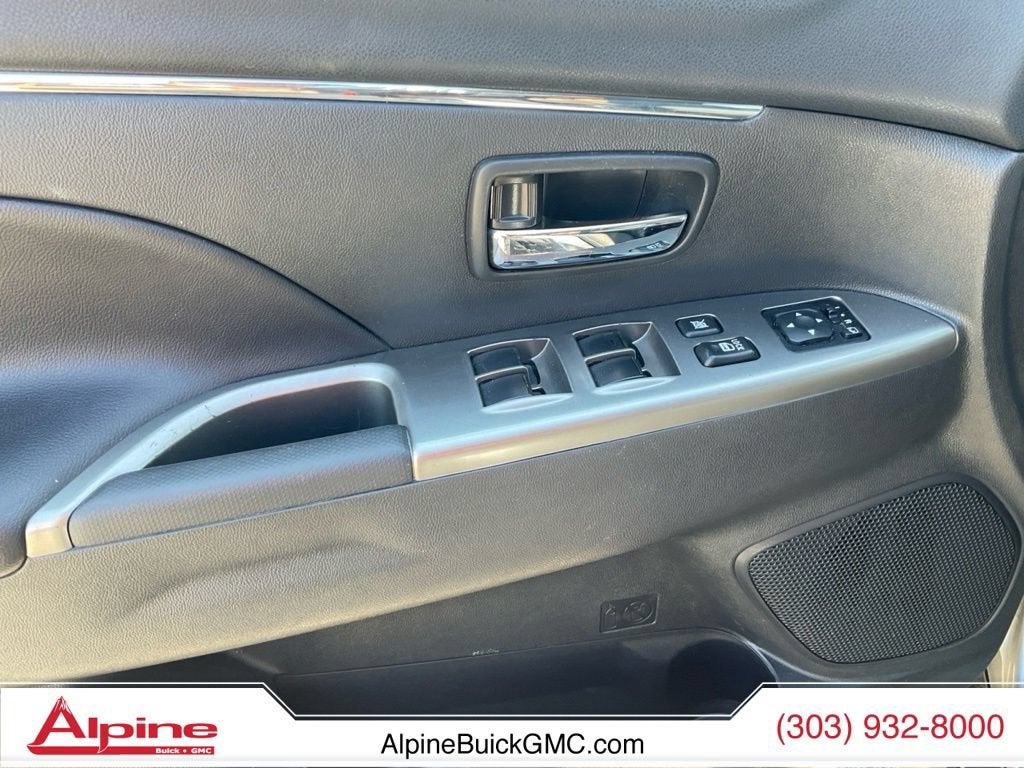 2024 Mitsubishi Outlander Sport S