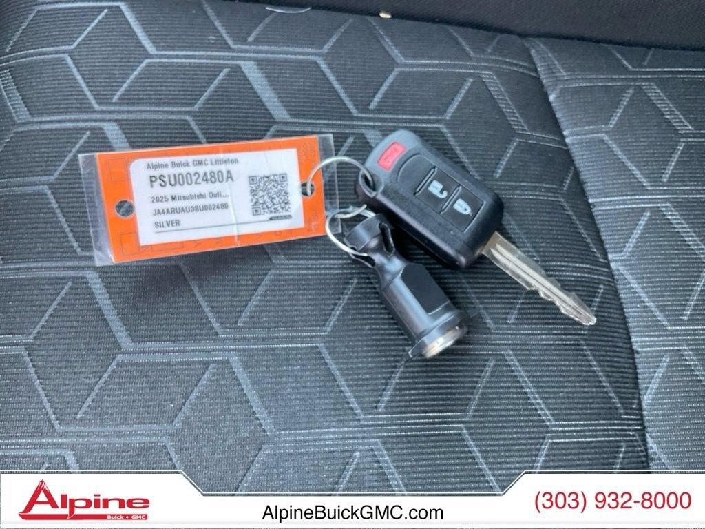 2025 Mitsubishi Outlander Sport S